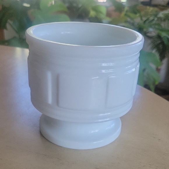 Vintage Milk Glass - Picture 1 of 5